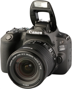 CANON EOS 200D + EF-S 18-55 IS STM