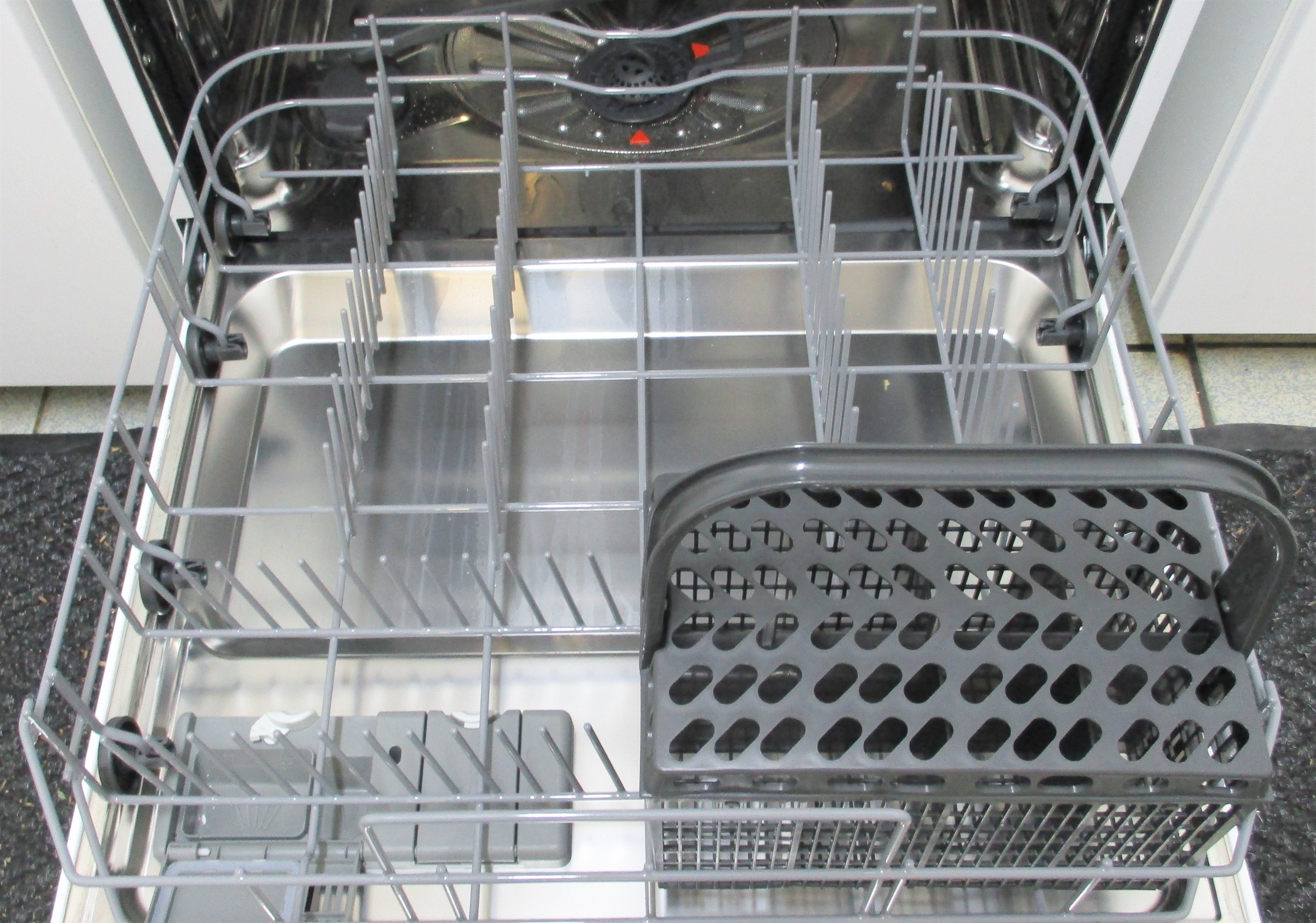 ELECTROLUX ESF5206LOW