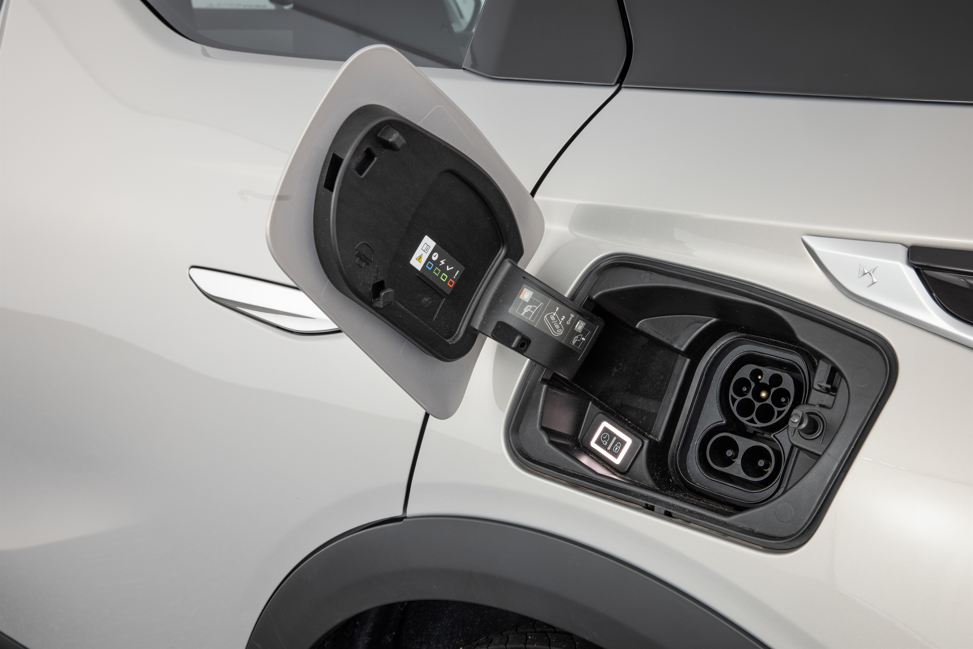 DS AUTOMOBILES DS 3 CROSSBACK E-TENSE