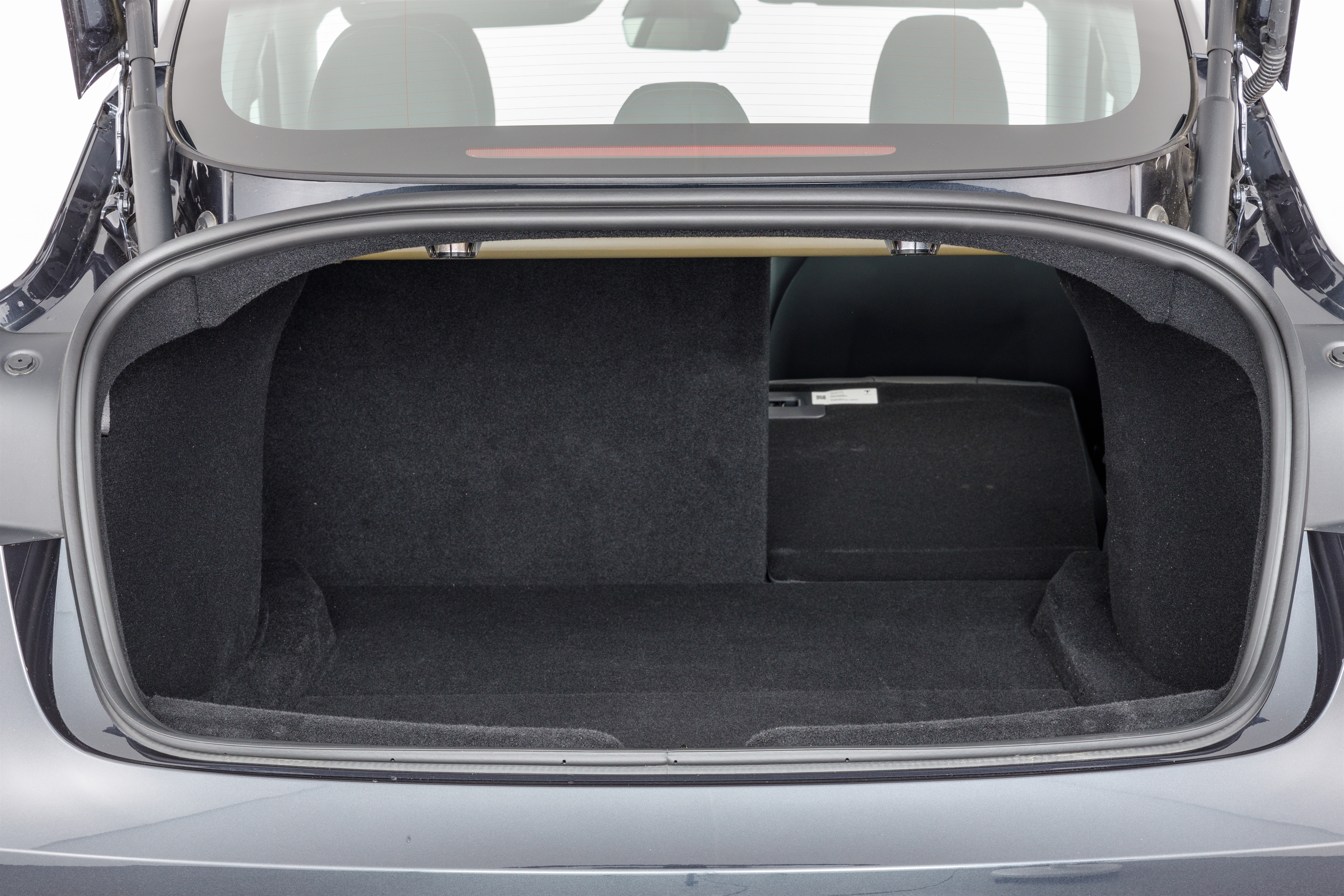 TESLA MODEL 3 LONG RANGE