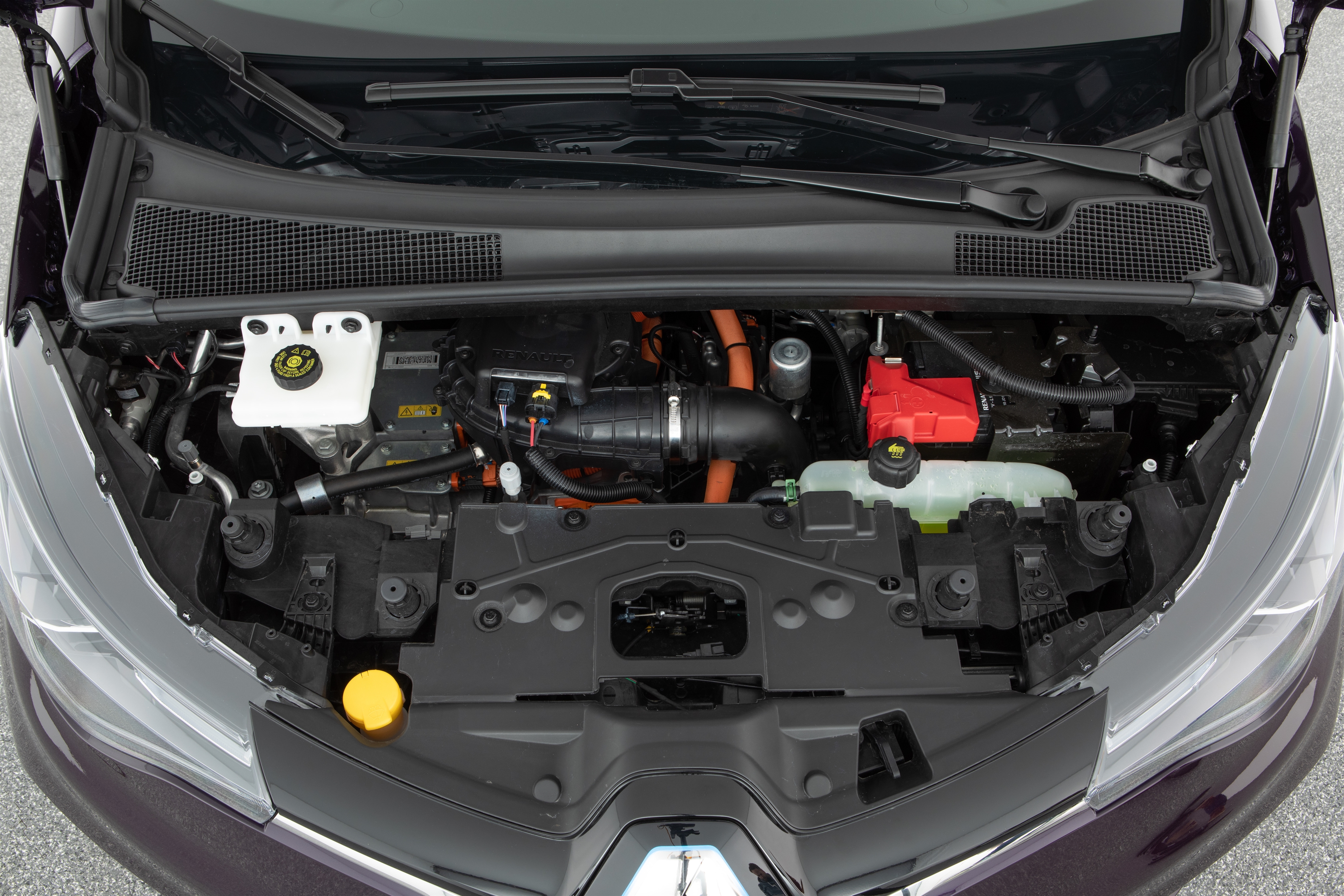 RENAULT ZOE R135 Z.E. 50 (52 KWH)