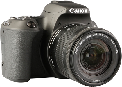 CANON EOS 200D + EF-S 18-55 IS STM