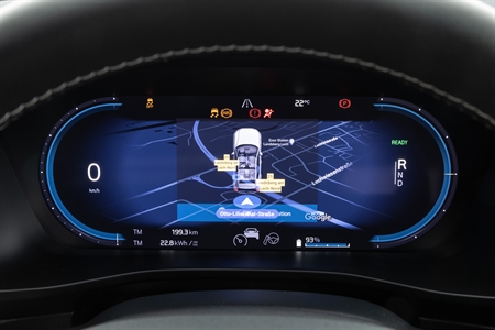 VOLVO XC40 P8 RECHARGE PURE ELECTRIC TWIN