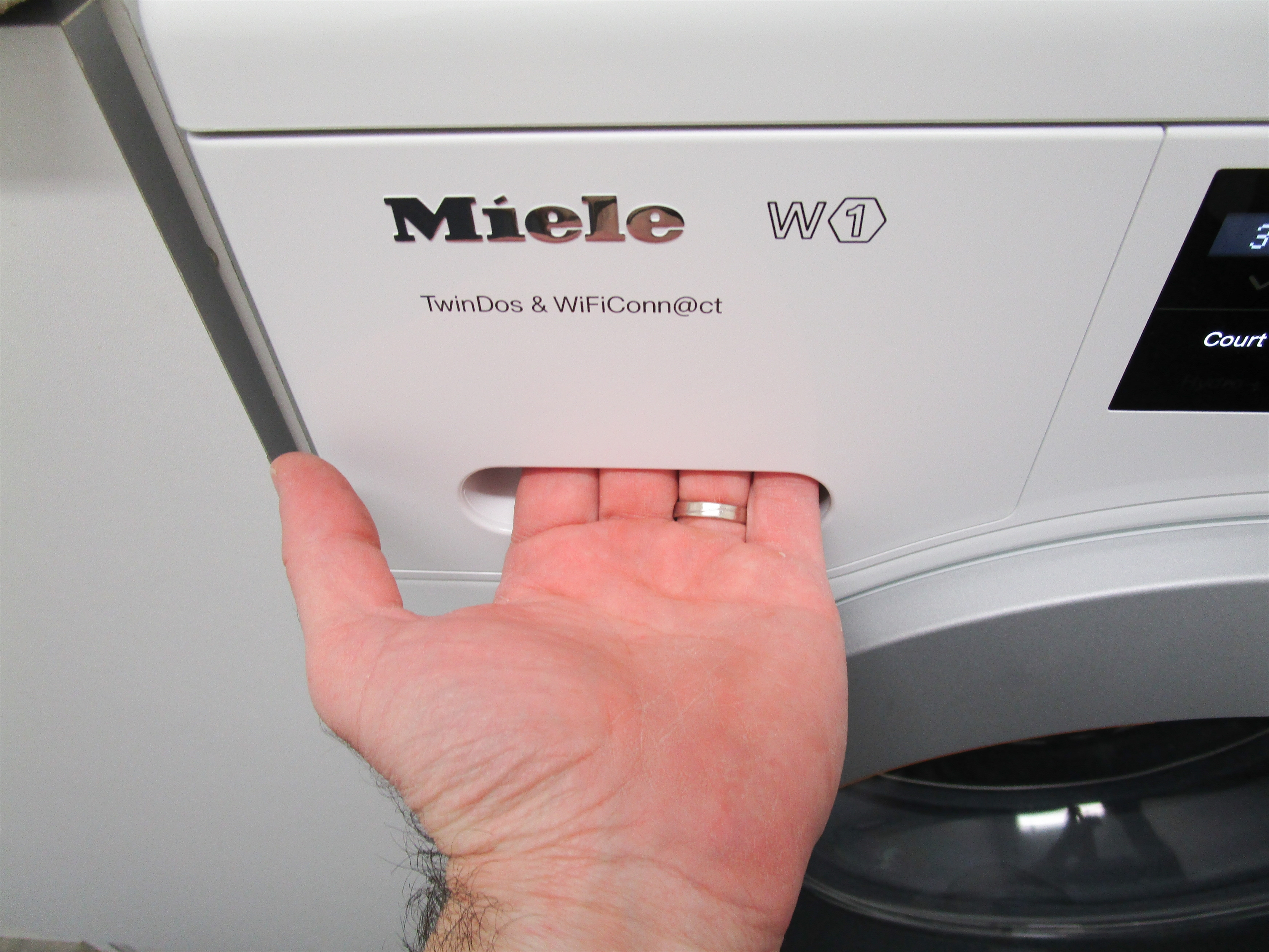 MIELE WCE660