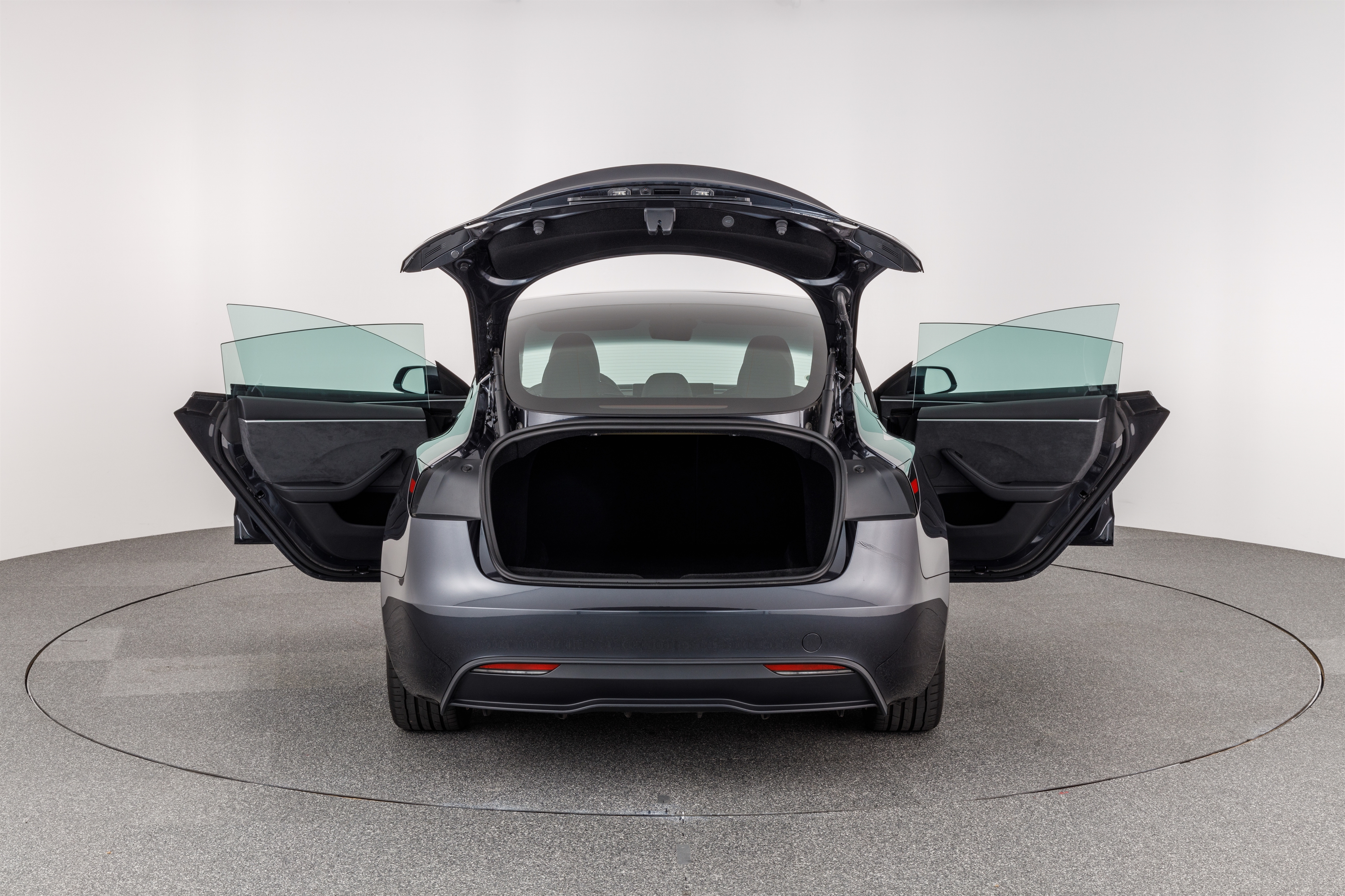 TESLA MODEL 3 LONG RANGE