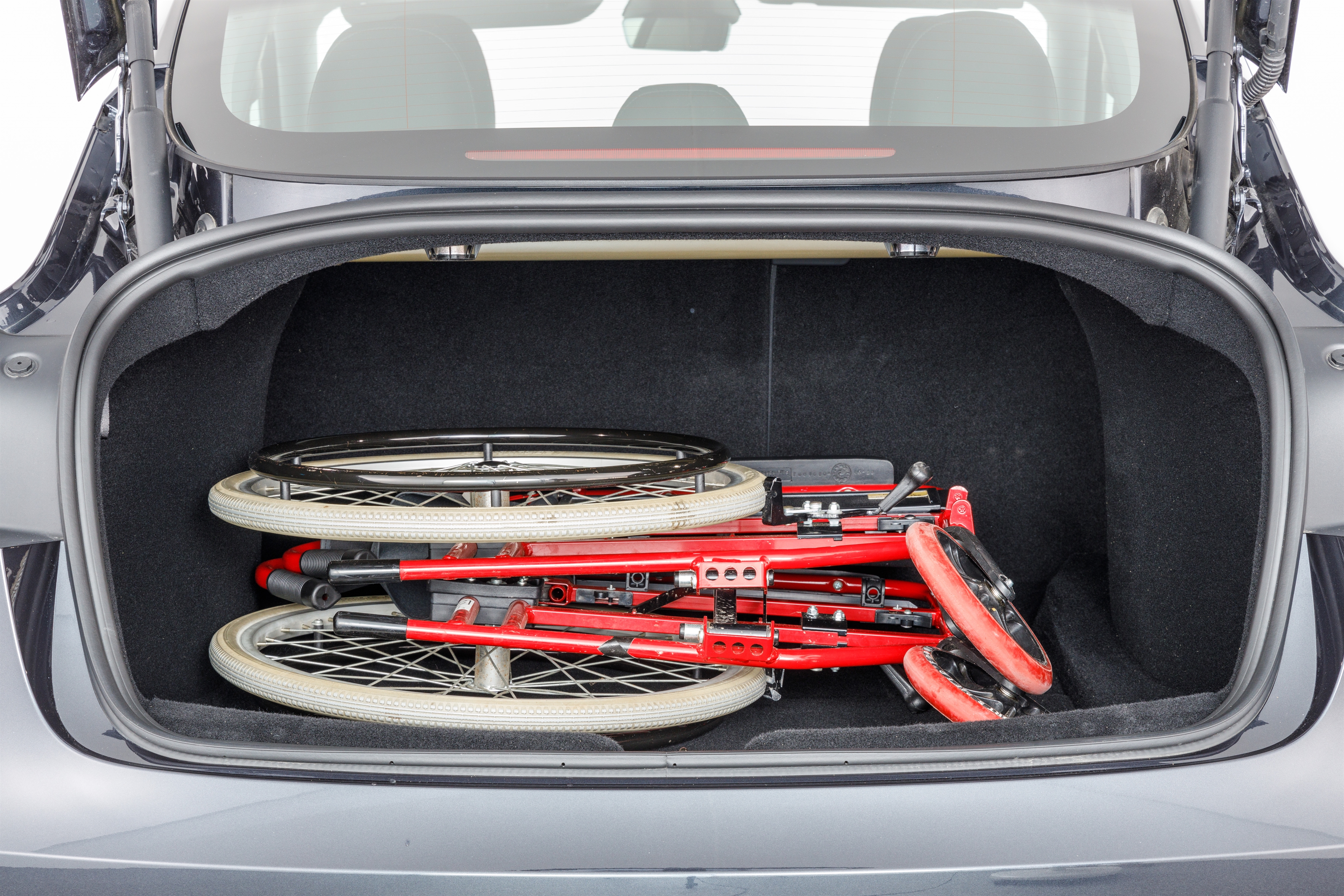 TESLA MODEL 3 LONG RANGE