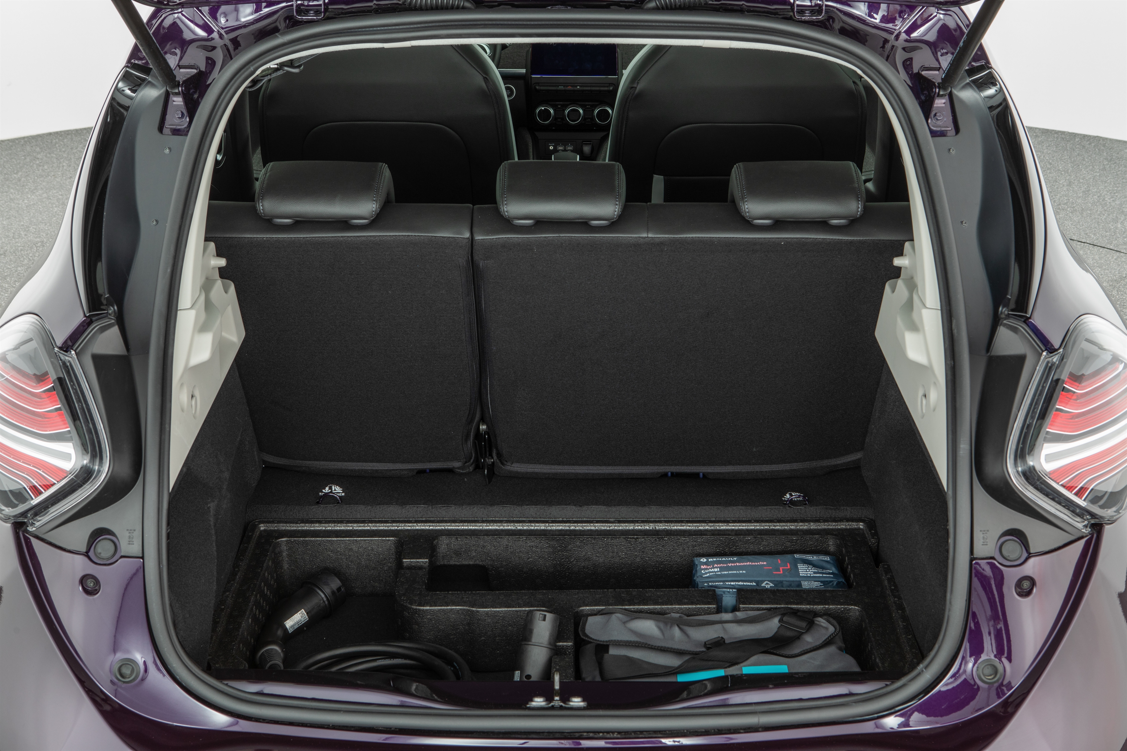 RENAULT ZOE R135 Z.E. 50 (52 KWH)