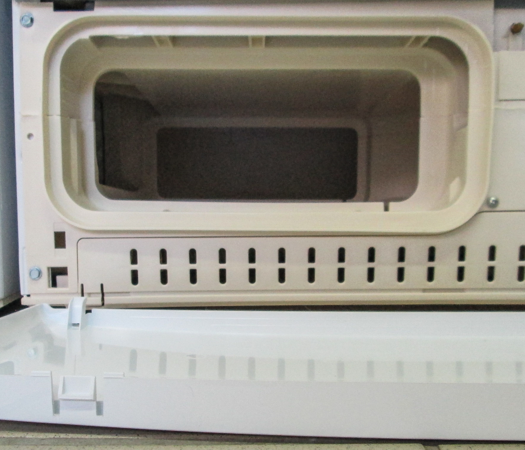 Contenitore Acqua Per Asciugatrice Candy - Ricambio Per Modelli GVS C10DE-80, C10DE-S, C8DCE-12